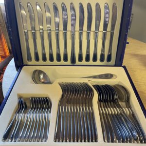 Ménagère Michel Delaby